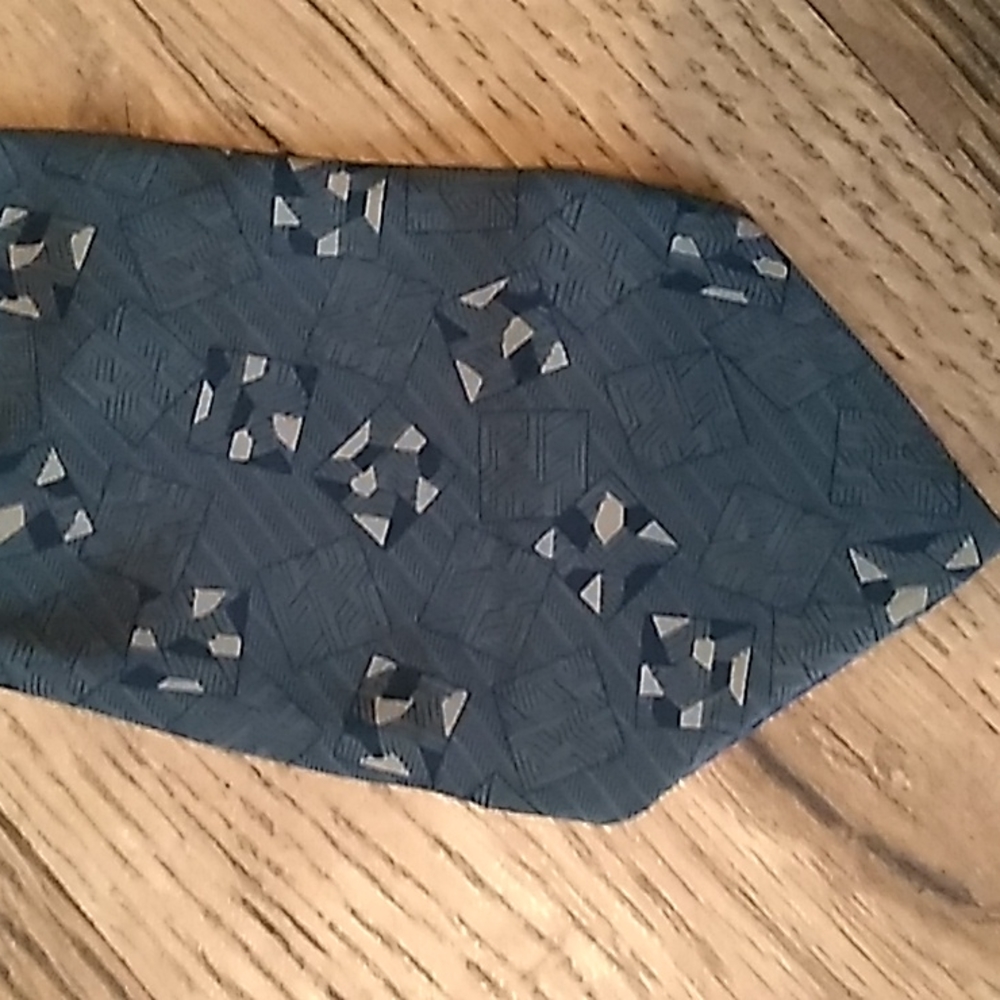 Errenno men's tie